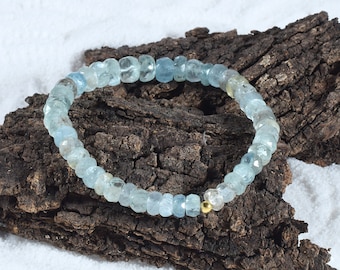 Aquamarine Gemstone Stretch Bracelet ,March Birthstone Healing Crystal Jewelry for Women