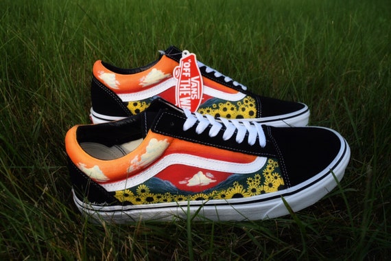 Creator Inspired Old Skool Vans Hand 