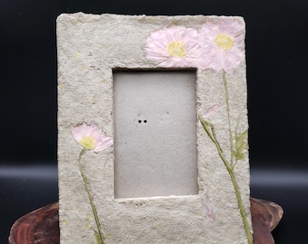 A. RICHESCO CORPORATION HAND PAINTED RESIN 5 x 7Lily