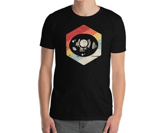 Retro Biology T-Shirt / Cool Science Teacher & Cellular Biology Gift  (Unisex)