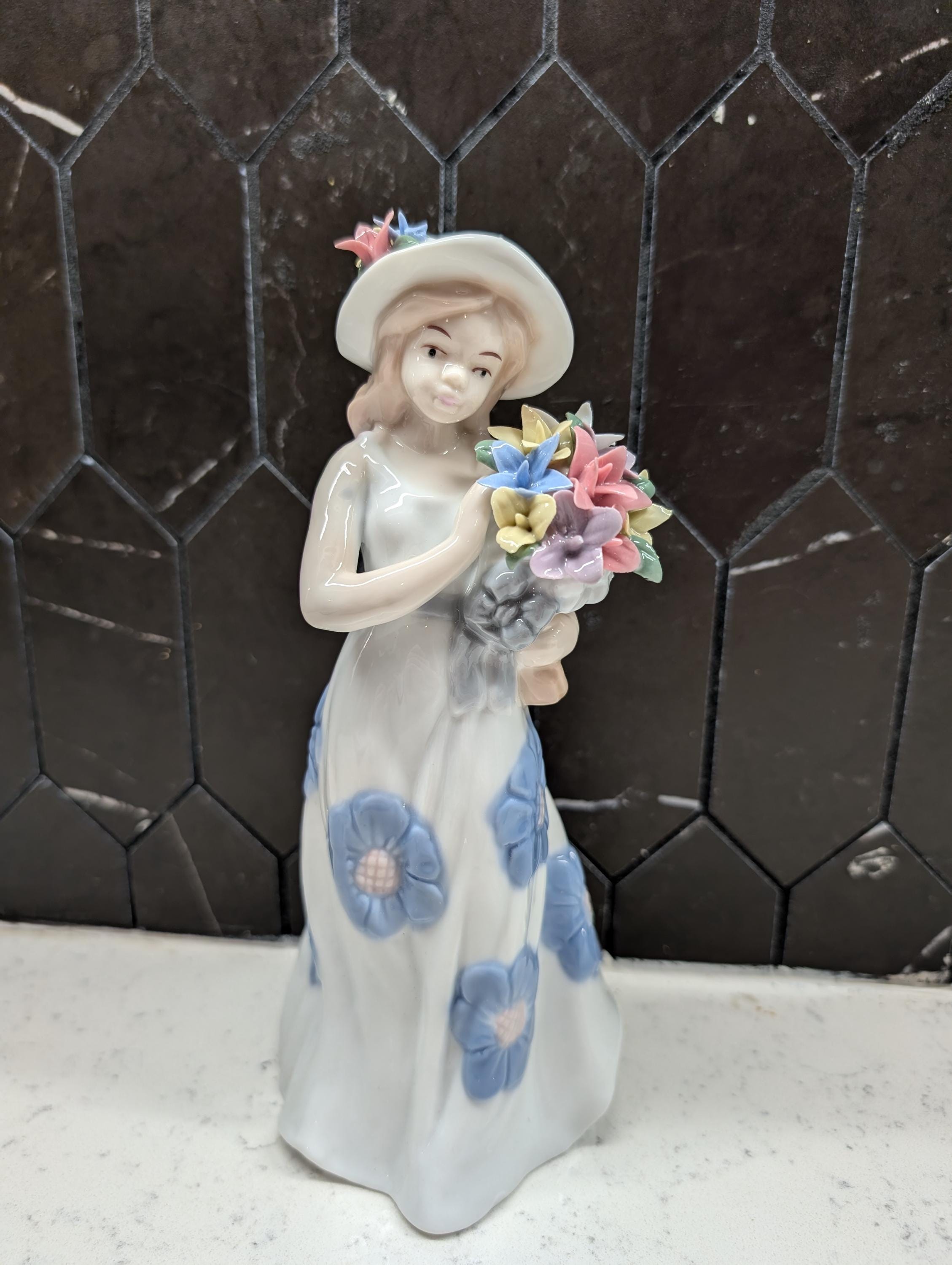 Lladro With Flowers - Etsy Lladro With Flowers - Etsy