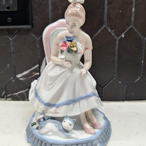 Porcelain Lladro Reproduction Girl with Cat and Flowers