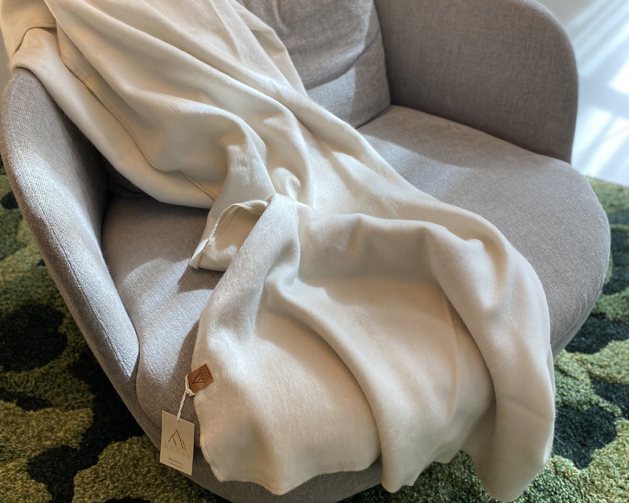Alpaca Wool Blanket from Ecuador | Ultra-soft blankets | Queen Alpaca Blanket | Andean Blanket | One-Color Blanket | Artisan Blanket