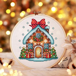 Christmas Cross Stitch Pattern PDF, Christmas House Counted Cross Stitch, Winter Decoration, Winter Embroidery Digital Pattern PDF