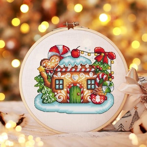 Christmas Cross Stitch Pattern PDF, Gingerbread house Counted Cross Stitch, Christmas Decoration, Winter Embroidery Digital Pattern PDF