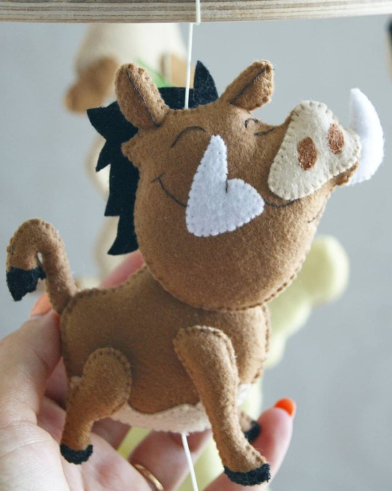 Baby mobile Lion King. Baby mobile Simba. Etsy