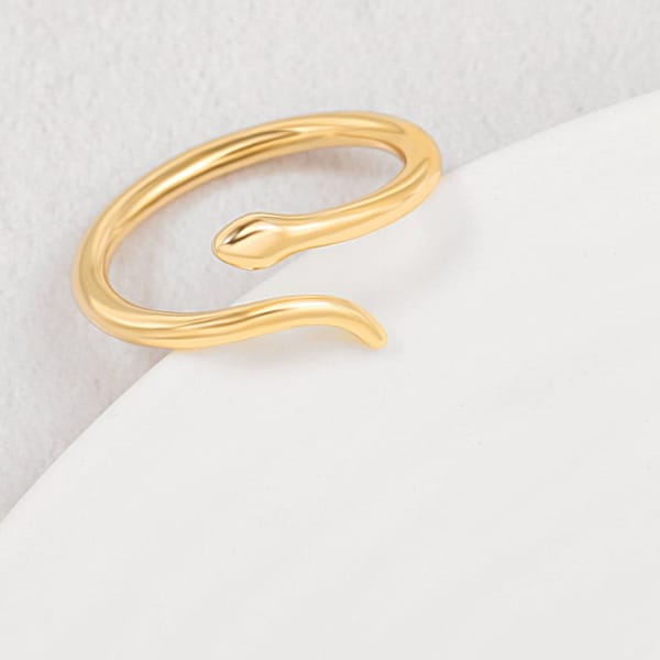 18K Gold Snake Band Rings for Women, Dainty Stacking Knuckle Ring Cute Thumb Cool Rings Statement Adjustable Finger Rings.AWW-ZQ085