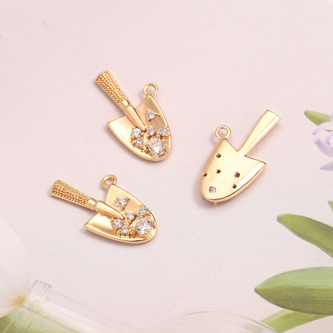3pcs 18k Shiny Gold Shovel Charm Pendant,20x11mm Hand Shovel Charms,cz