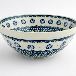Hand Painted Polish Pottery Bowl 23 cm – Boleslawiec Stoneware Pattern 201
