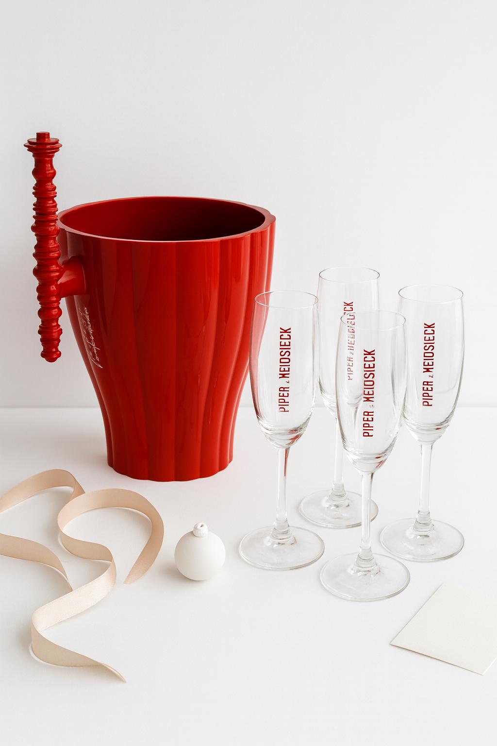 Lot a Bucket With Champagne PIPER HEIDSIECK Red and 6 Flutes Red Logo, French Champagne - UK