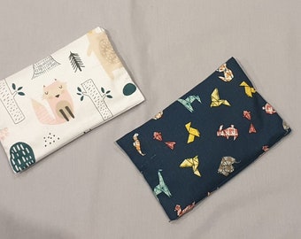 femmes mini bouillotte pour enfants anniversaire soulagement de la douleur Bouillotte de 0,5 l filles meilleur cadeau pour No/ël hommes petite bouillotte avec housse enfants gar/çons