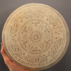 HUGE Selenite Charging Plate, etched chakra mandala, largest produced, 8" high quality Moroccan selenite, Charge your jewelry crystals E4400