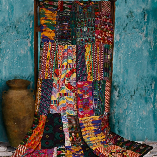 King-size Mixed Huipile Guatemalan Patchwork Quilt Set