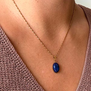 Collier en lapis-lazuli • Collier ovale en pierres précieuses bleues • Argent ou or • Pendentif en lapis-lazuli • Collier en cristal minimaliste