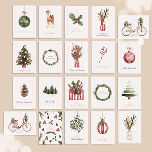 Könnte beinhalten: Eine Sammlung von Aquarell-Weihnachtskarten mit festlichen Illustrationen. Designs umfassen Ornamente, ein Kamel, Stechpalmen, Vasen mit Grün, ein Fahrrad mit Geschenken, Weihnachtsbäume, Kränze und einen Tannenzapfen. Jede Karte hat Text in einer Schriftart.