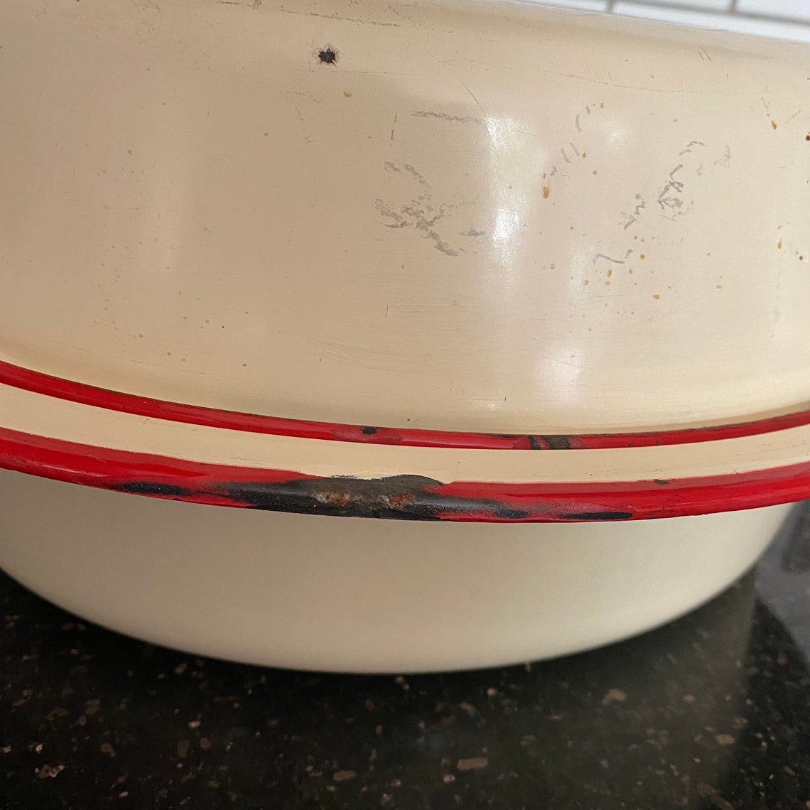 Vintage Enamel Roasting Tin With Lid Cream Red Trim Etsy