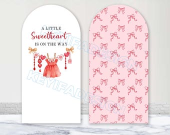 Fondo de arco "Un pequeño amor está en camino", poliéster, diseño de corazón pequeño para San Valentín, baby shower