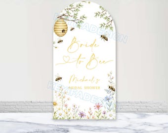 Cubierta de arco para despedida de soltera "Novia Abeja" de poliéster personalizado con diseño de abeja y flores silvestres. Fondo para despedida de soltera con temática de miel.