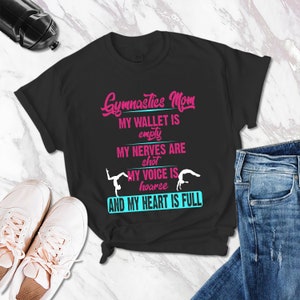 Gimnasia mamá corazón es camisa completa gimnasia divertida mamá camisa gimnasia camiseta regalo de la camiseta para gimnasta divertida gimnasia camisa gimnasia regalo