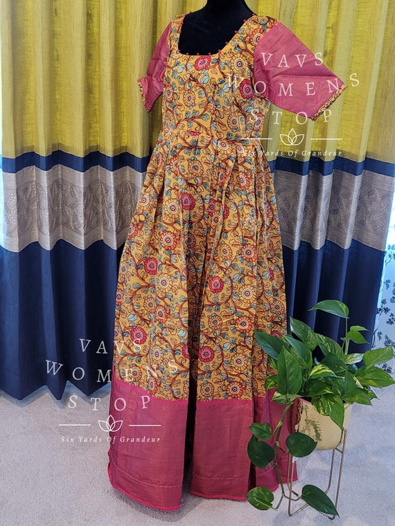 Long frock with pen Kalamkari 8639245919 | Dress design sketches, Blouse  designs indian, Simple kurta designs