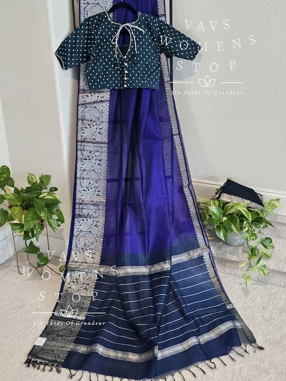 mangalagiri dress neck designs Pattu Kanchi Border Saree - Rawsilk Blouse Size 36 Extends to 42! Ships From Texas, USA! VAVS Womens Stop Dress material Size:Length: 29