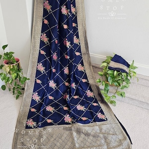 Munga Benarasi Crepe Silk Saree. Ready to ship from Prosper, Texas by VAVS Womens Stop