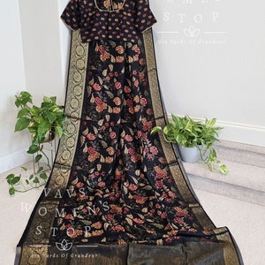 Munga Crepe Kalamkari Prints Silk Saree - Blouse Size 40 Extends To 46! Ready to ship from Prosper, Texas! VAVS Womens Stop