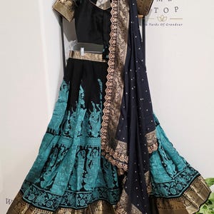 Size 34 extends to 40. Kalamkari Print Soft Chanderi Linen Silk Half Saree Set – Cute Girls Figurine Butta | Munga Silk Cutwork Dupatta