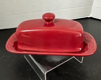 Longaberger Pottery Woven Traditions Paprika Maroon 1/4 Ib Covered Butter Dish with Knob Handle