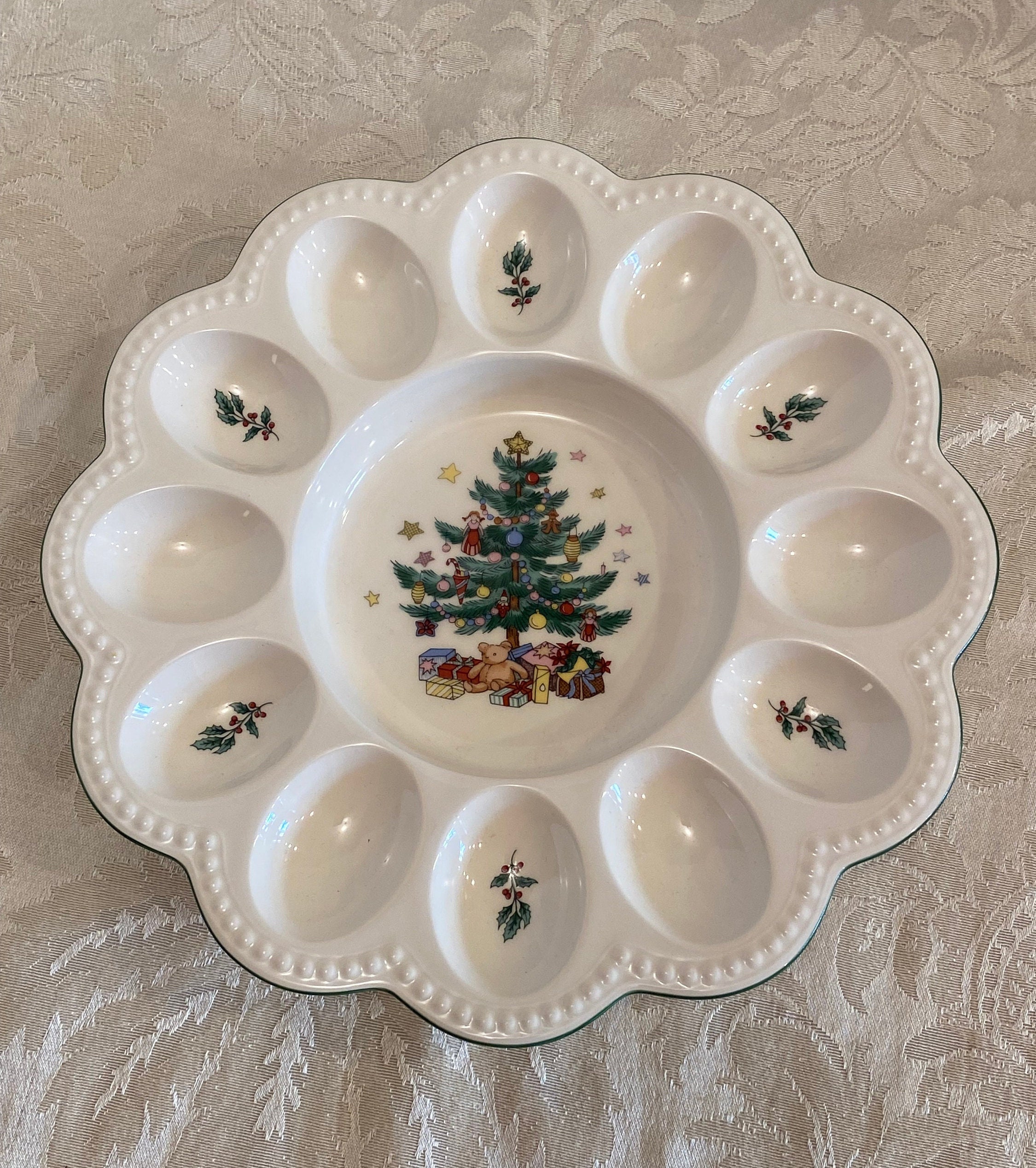 Christmas deviled egg plate hot sale