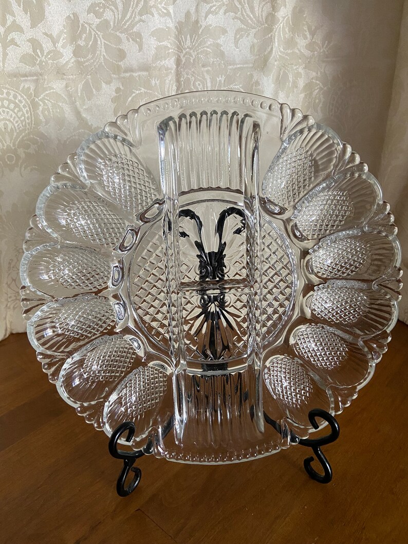 VTG Glass Deviled Egg Tray With Divided Center for Veggies Holds 12