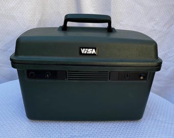 VTG Train Case by Delsey "Visa" model in dark green, with all its guts but sadly no key