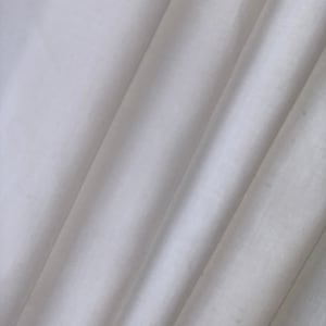 White Cotton Poplin/100%Cotton/ High Quality BY The Yard/60&quot; wide Perfect For Clothing,Face Mask, Home Decore