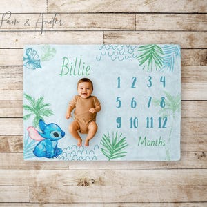 Stitch Baby Boy Milestone Blanket, Baby Boy Personalized Blanket, Baby Shower Gift, Baby Boy Gift, Newborn Gift, Personalized Baby Blanket afbeelding 1
