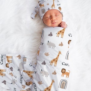 SAFARI Conjunto de envoltorio para bebé unisex, accesorios para bebés de animales, envoltorio personalizado con nombre de bebé, gorro para niño, diadema para niña