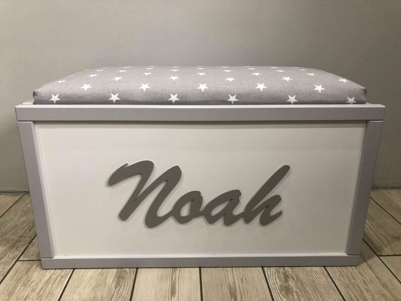 Personalised childs toy box with padded lid | Etsy