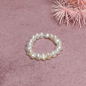Round of Pearls Ring image 1