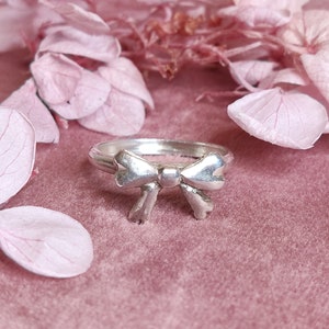 Bow Ring in silver 925 image 1