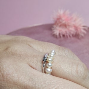 Round of Pearls Ring image 4