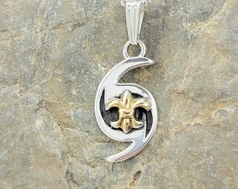 Hurricane Katrina Symbol Fleur-de-Lis Pendant Solid in sterling silver 925 and Gold plated 10k