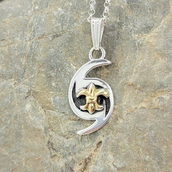 Hurricane Katrina Symbol Fleur-de-Lis Pendant Solid in sterling silver 925 and Gold plated 10k