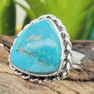 Fabulous Fashionable Trilliant Turquoise ring for Ladies in Sterling Silver 925 size 7 Handmade
