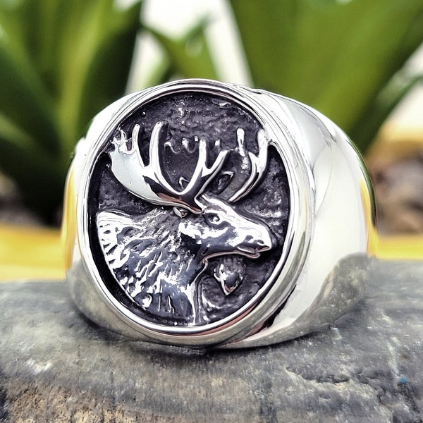 Moose Ring in Sterling Silver 925 Plain Ring Shank handmade by Jewelry Artisan