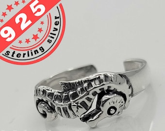 SeaHorse Toe Ring sterling silver for summer ready women feet
