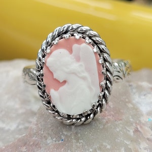 Angel Cameo ring in Sterling Silver 925 handmade by artist any ring size Purple or pink