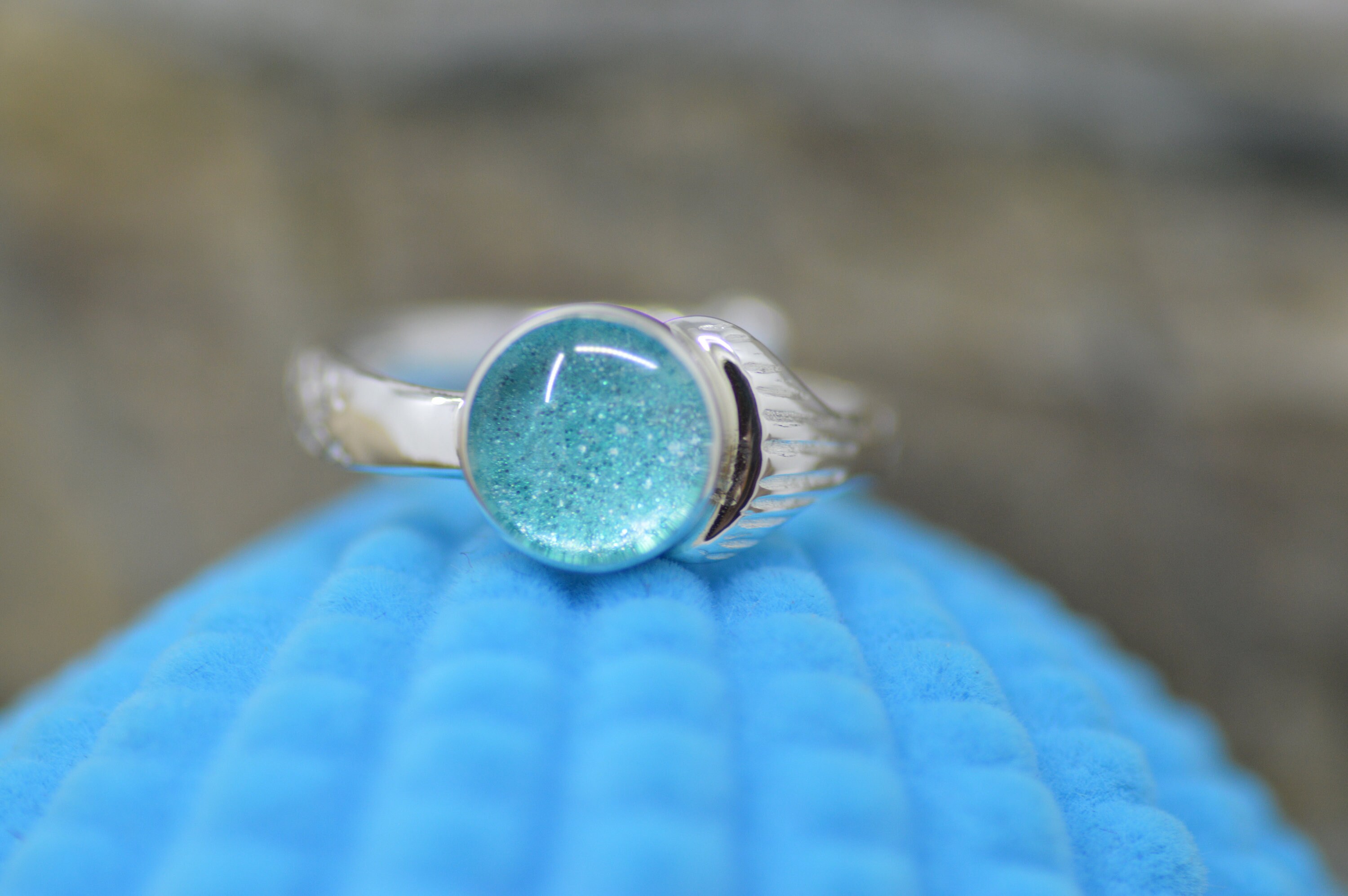 Adjustable! Real Mako Mermaid Moonpool Island of secrets 8mm gem Ring…