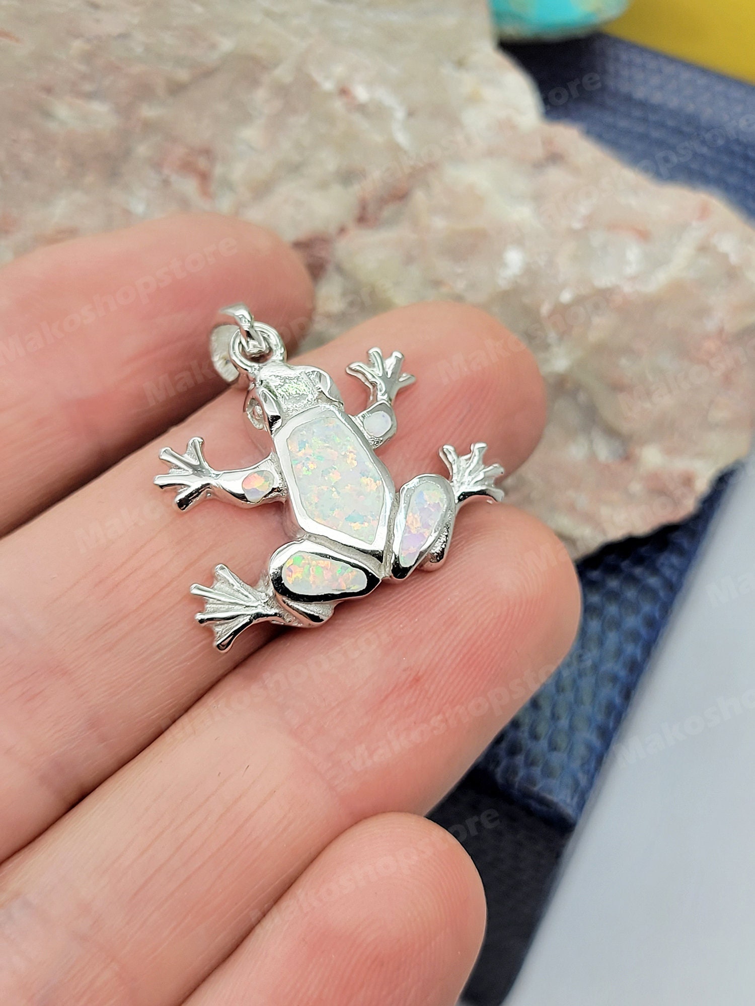 925 Sterling Silver Frog Heart Pendant Necklace - Moonstone Frog Jewelry  for Women and Girls - Walmart.com