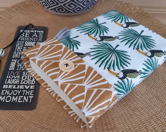 END OF SERIES - Book sleeve, Toucan