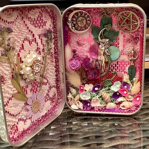 Gaia, Diosa de la Tierra, Pagana, Wicca, Santuario de Viaje, Altar Portátil, Diorama, Retablo, Nicho, Hecho a Mano, Estilo Boho Vintage, Regalo Único