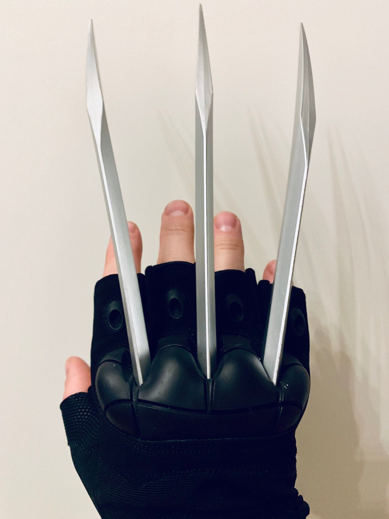 Wolverine Claw Gloves Hands free Claws X-Men | Etsy